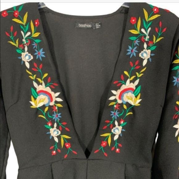 BOOHOO Floral Embroidered Long Sleeve Romper Black Size 4 - Picture 2 of 6
